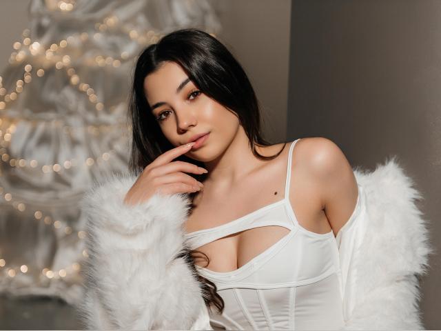 Welcome to cammodel profile for AliceD73: Lingerie & stockings