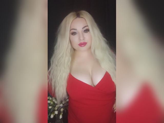 Welcome to cammodel profile for LilaLime: Lingerie & stockings