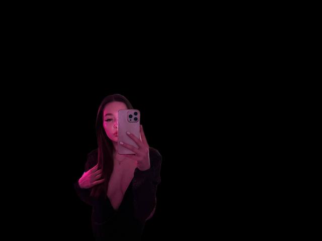 Why not cam2cam with EvaLow: Outfits