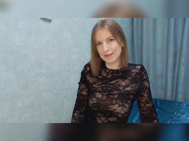 Adult chat with PrettyLady: Travel