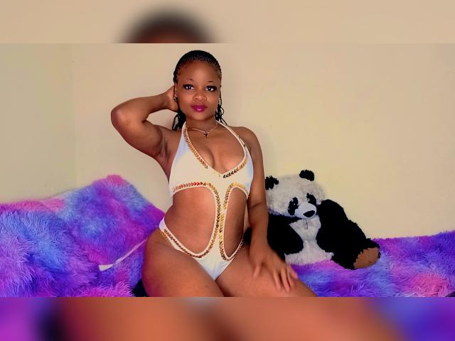 Welcome to cammodel profile for Amberx101: Nails