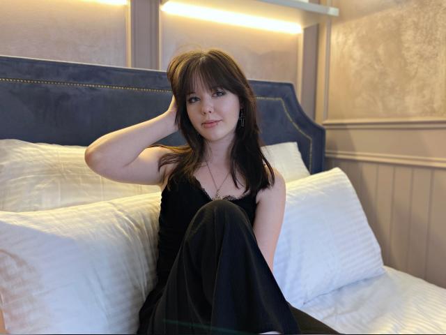 Why not cam2cam with ArielM77: Piercings & tattoos