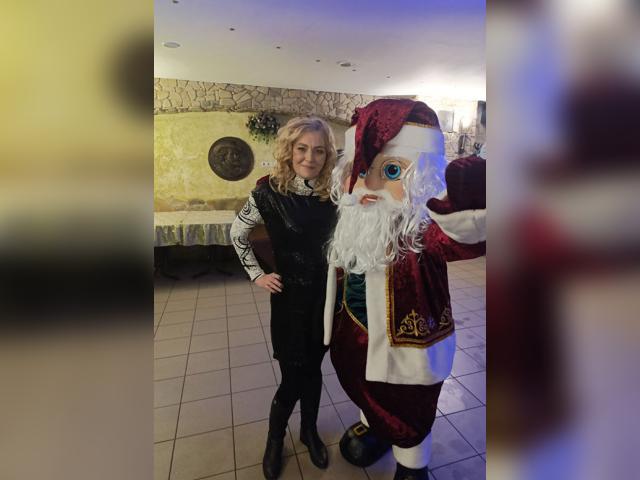 Welcome to cammodel profile for SuperWoman998: Lingerie & stockings