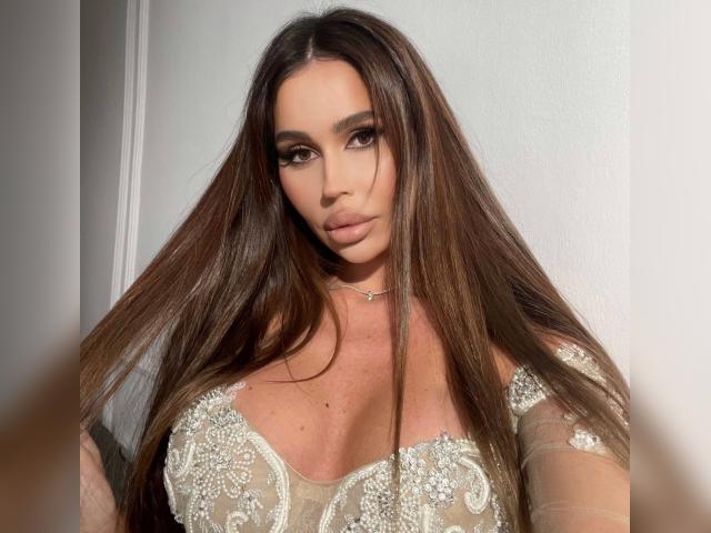 Welcome to cammodel profile for Fio3Na: Lingerie & stockings