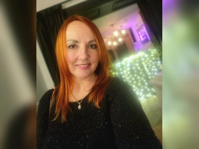 Welcome to cammodel profile for Candy45: Art