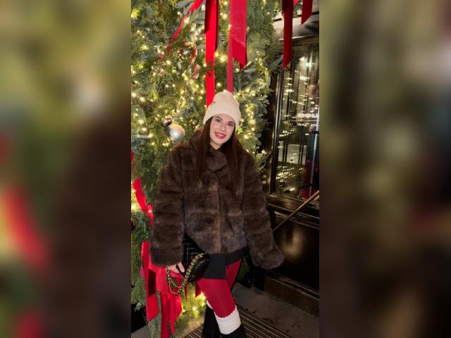 Why not cam2cam with MoonriseGoddess: Art