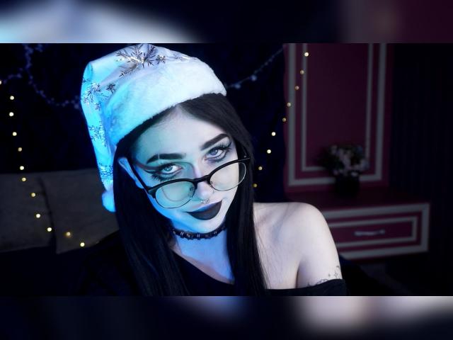 Adult chat with JessicaSod1: Nails