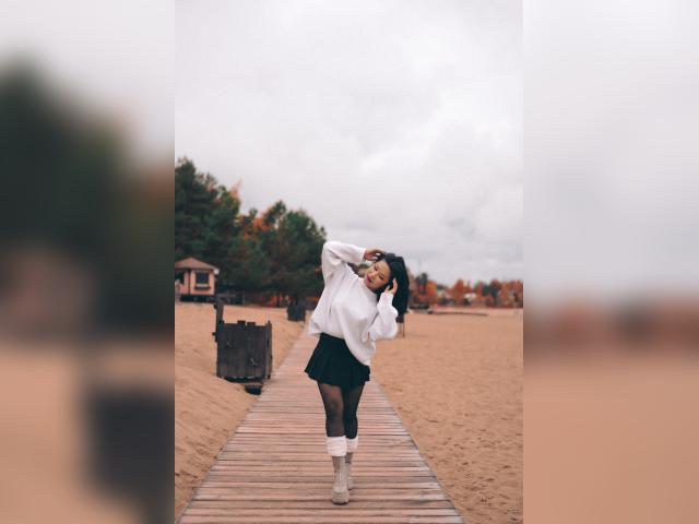 Adult chat with erikawu: Outfits