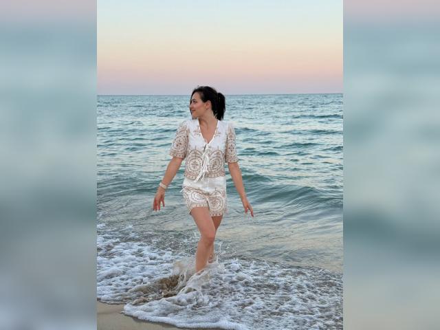 Welcome to cammodel profile for DancingSpark: Conversation