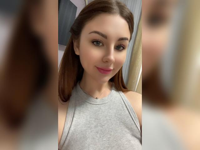 Why not cam2cam with Valerya