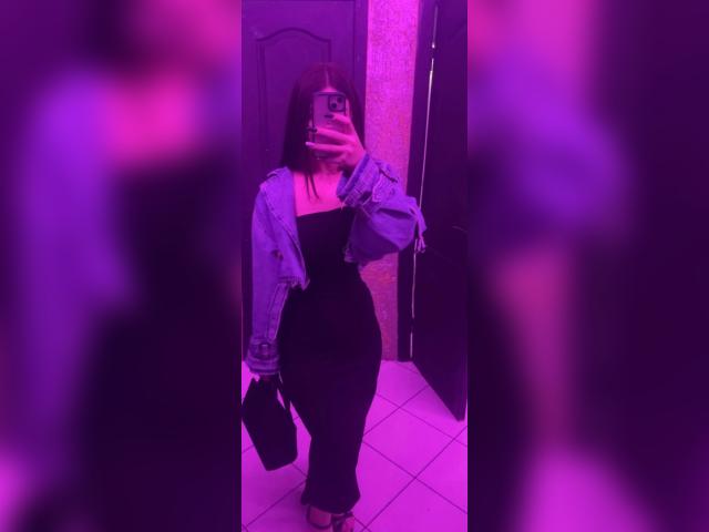 Adult chat with Valerya