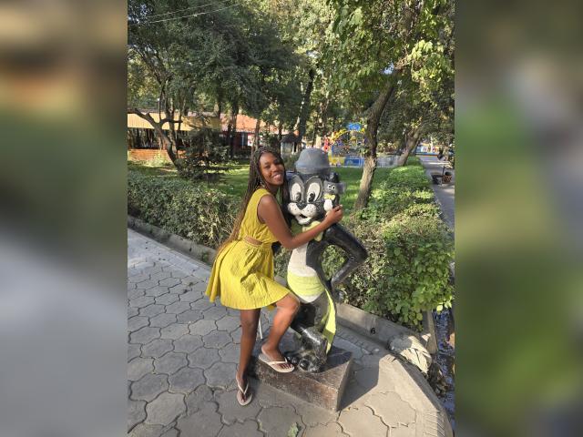 Why not cam2cam with Xiomara: Books/Reading