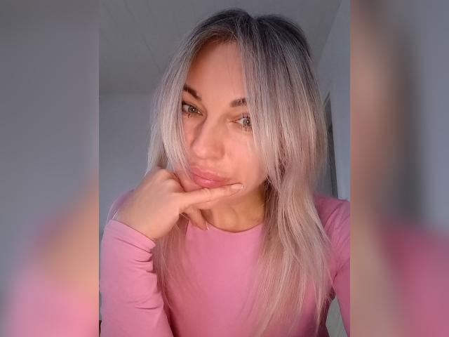 Why not cam2cam with Nicole69blonda8: Nails