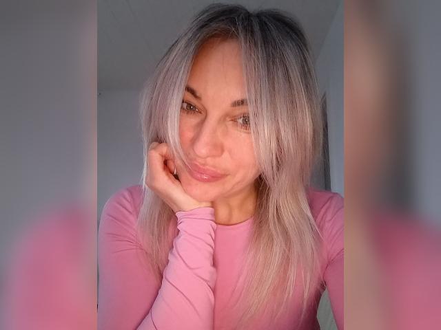 Welcome to cammodel profile for Nicole69blonda8: Dominatrix