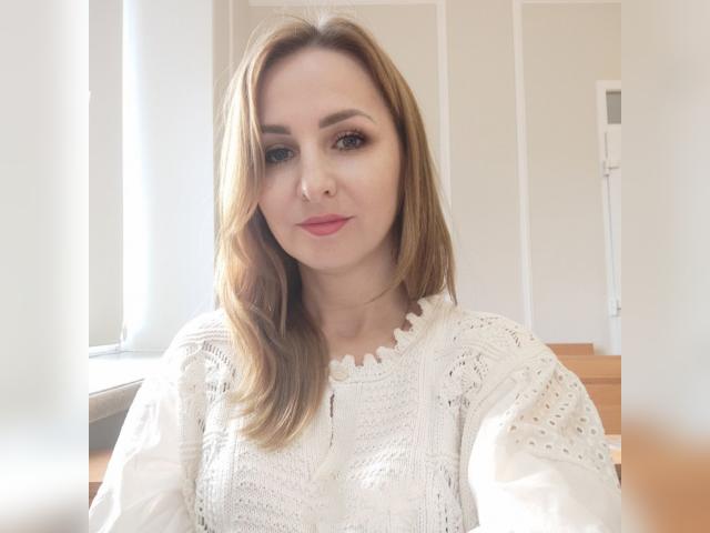 Why not cam2cam with JuliaBlonde: Outdoor Activities