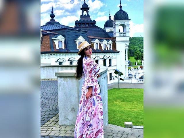 Find your cam match with AngelWhisper: Glasses