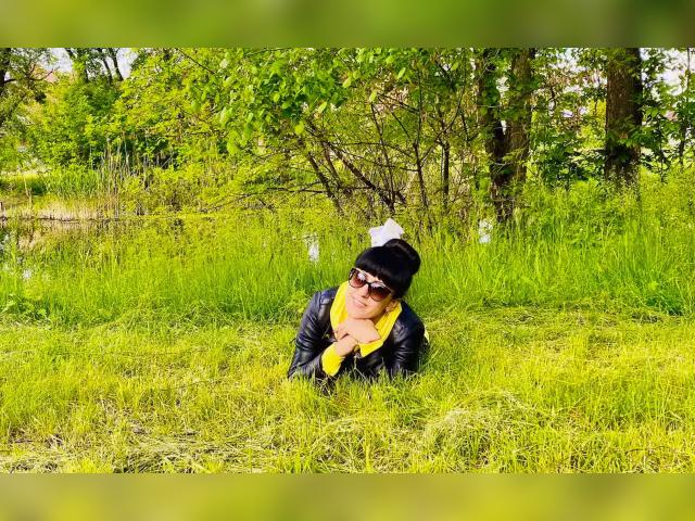 Why not cam2cam with SunnyScarlet: Exercise