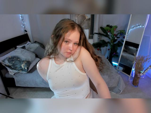 Welcome to cammodel profile for YenneferLitt: Lingerie & stockings