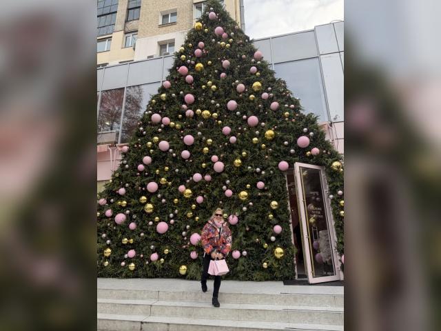 Why not cam2cam with MissLilly: Exercise