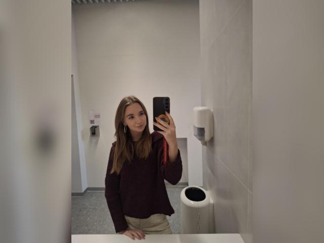 Why not cam2cam with BlondPixie: Art