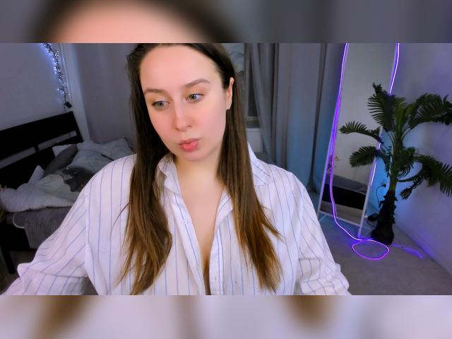 Welcome to cammodel profile for ViLattea: Leather