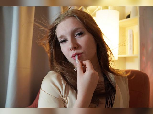 Welcome to cammodel profile for LaylaGlam: Lingerie & stockings