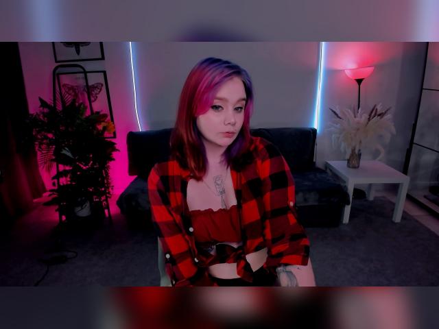 Welcome to cammodel profile for lunaali: Legs, feet & shoes