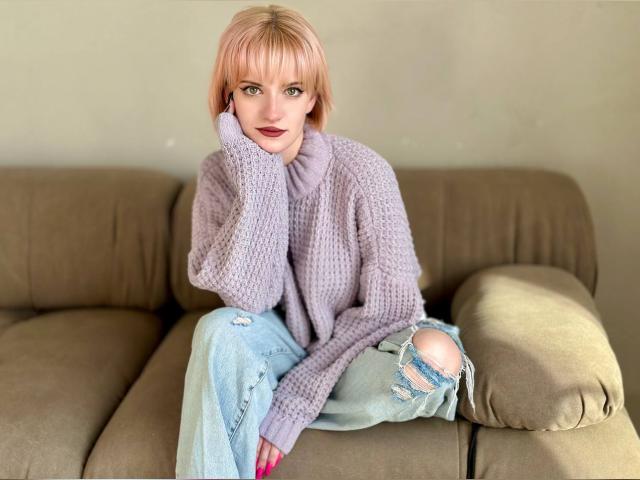 Why not cam2cam with xBarbiSizex: Penetration