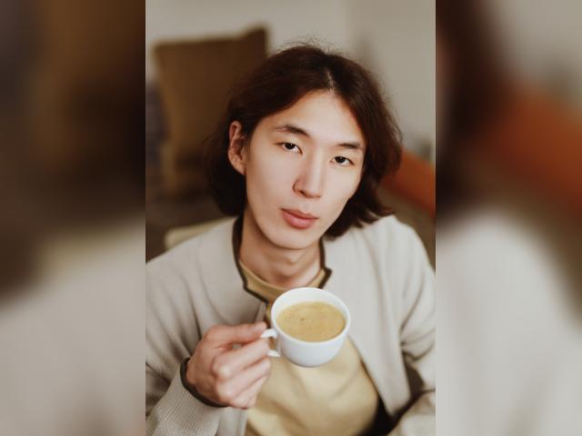 Welcome to cammodel profile for jacksonlei: Exhibition