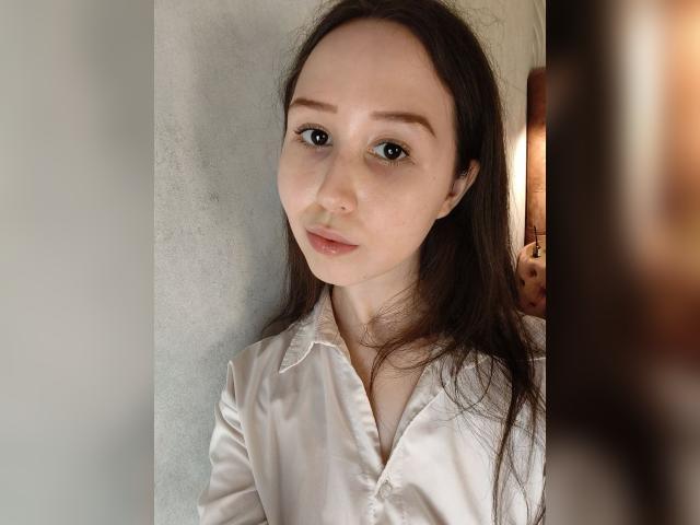 Welcome to cammodel profile for MonicaSway: Latex & rubber