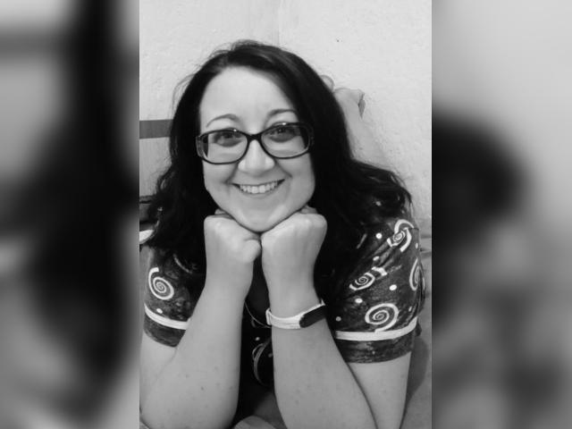 Why not cam2cam with AnnaGolds: Piercings & tattoos