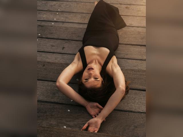 Watch cammodel MagicGirl53353: Fitness