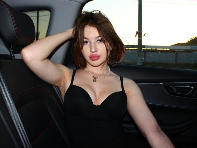 Adult webcam chat with KelsiP29: Humor