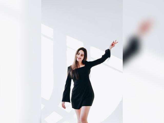 Adult chat with CherryMe