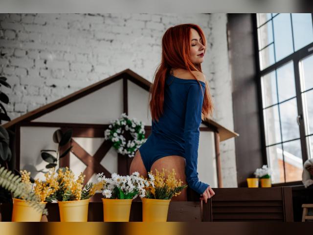 Welcome to cammodel profile for MiaSwetty: Legs, feet & shoes