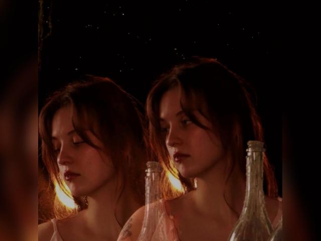 Adult chat with KityAction: Dancing