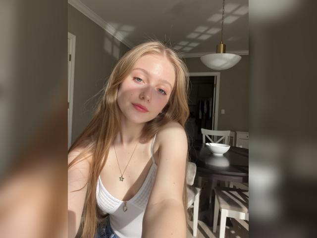 Welcome to cammodel profile for 00Hellebore: Sports