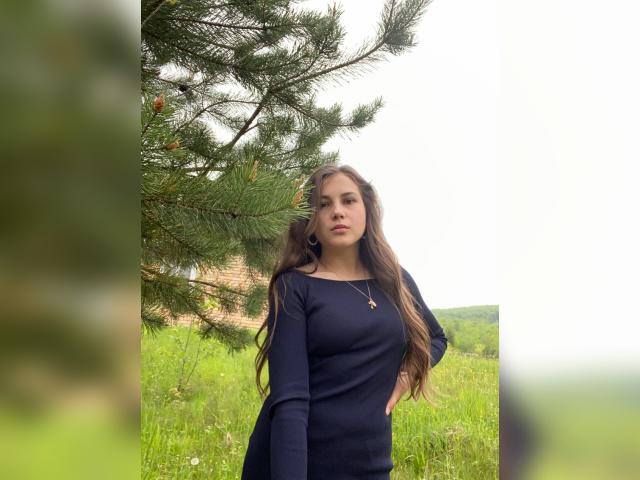 Welcome to cammodel profile for FlowerGirl18: Conversation