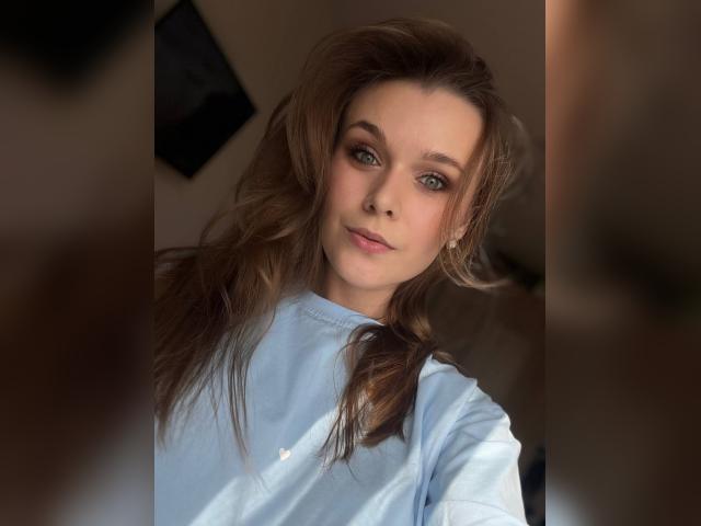 Adult chat with SunnyAlicia24