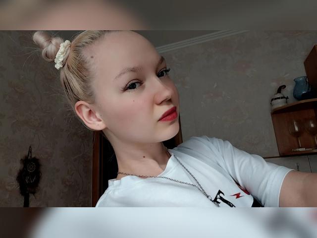 Welcome to cammodel profile for BabyXDoll: Lingerie & stockings