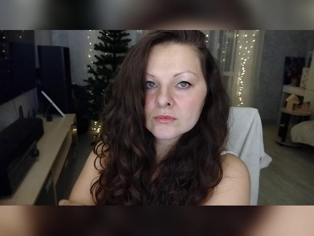 Welcome to cammodel profile for MalinkaMila: Lingerie & stockings