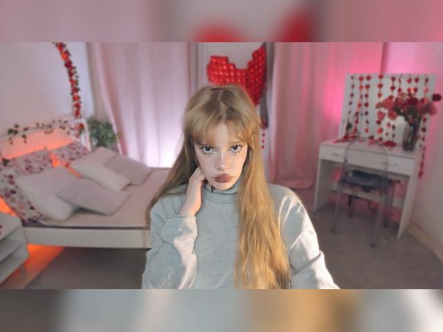 Adult chat with SweetMell: Legs, feet & shoes