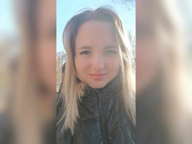 Why not cam2cam with MonikaBeauty