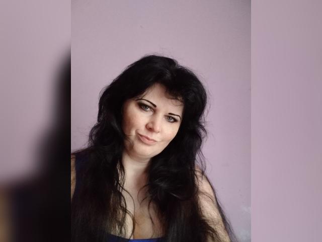 Adult chat with GoldenLady41