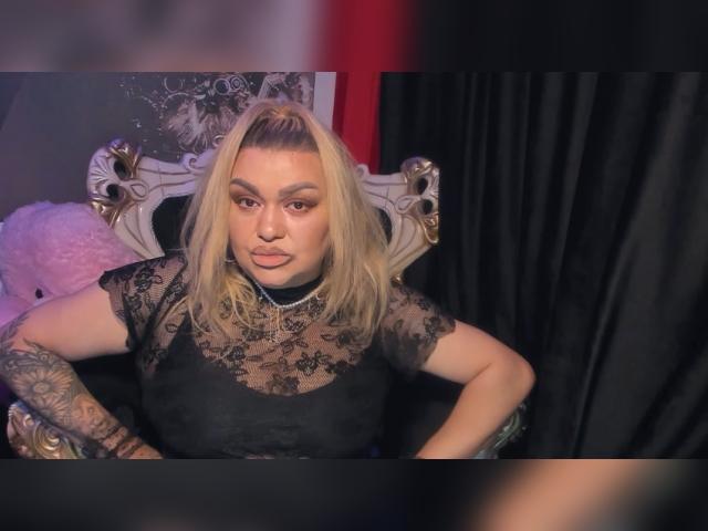 Welcome to cammodel profile for MissTabitha: Leather