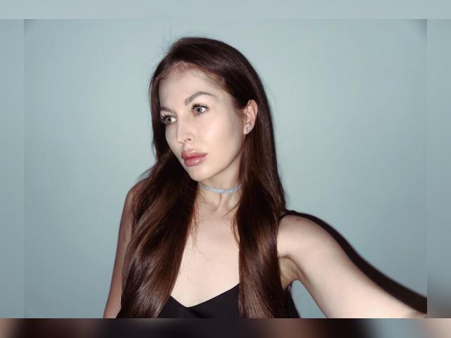 Adult chat with JuicyAngel: Leather