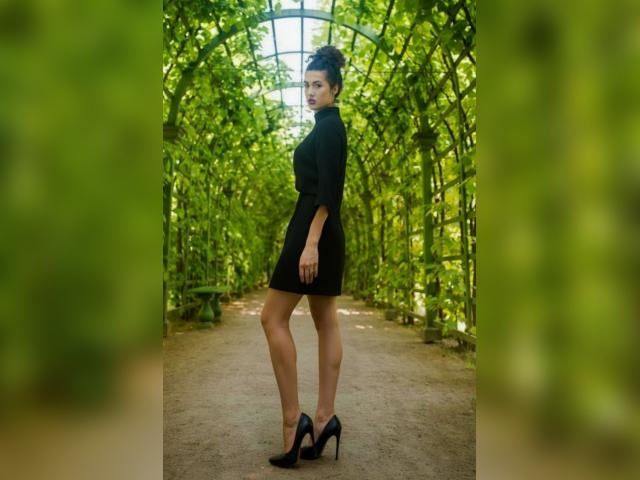 Adult chat with NoirEmpress333: Outfits