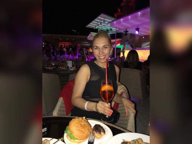 Welcome to cammodel profile for MissLilly: Cooking