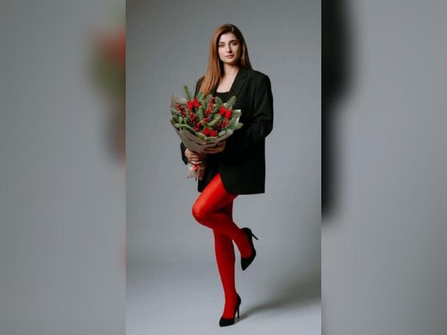 Welcome to cammodel profile for Mia44: Art