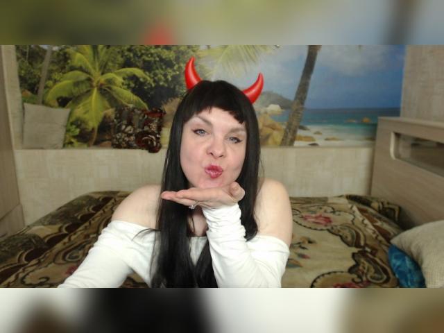 Welcome to cammodel profile for Destinybbb: Dominatrix